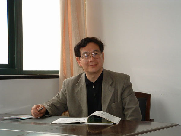 上海师范大学小学语文教学研究中心副主任吴忠豪照片