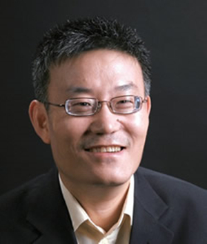 北京蛋白质组研究中心主任秦钧（Jun Qin）
