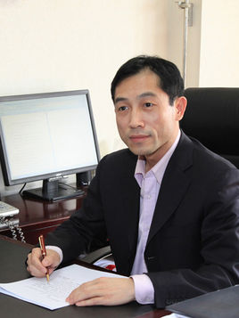 中国农业大学肉鸡产业技术体系饲料营养研究室主任，教授呙于明照片