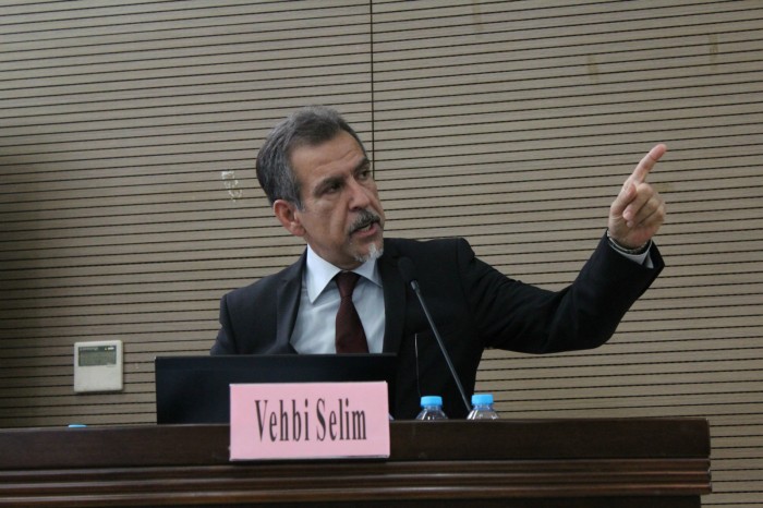土耳其保险仲裁委员会顾问教授Vehbi Selim Ataergin照片