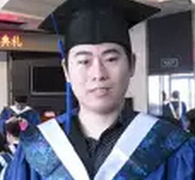 郑州大学第一附属医院放射治疗部技师长曹俊华