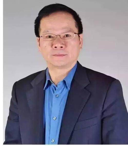 厦门大学教授林圣彩