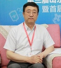 中国药学会药物安全评价研究专业委员会委员杨小平照片