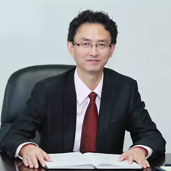 上海医药集团青岛国风药业股份有限公司总经理张聪 
