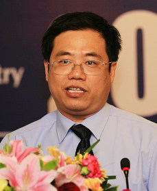 华中科技大学国家数控系统工程技术研究中心主任，武汉华中数控股份有限公司董事长陈吉红