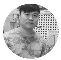 香港国际小燕画院院长卞正周照片