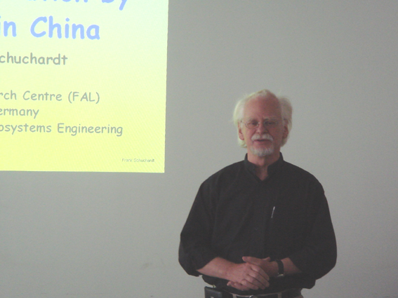 德国联邦农业研究中心技术与生物系统工程研究所教授Frank Schuchardt