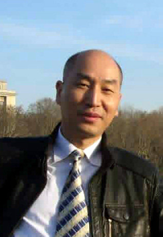 广东万和新电气股份有限公司热能科技拓展中心总经理钟家淞