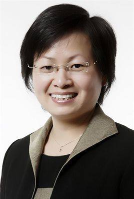 复旦大学管理学院党委书记黄丽华