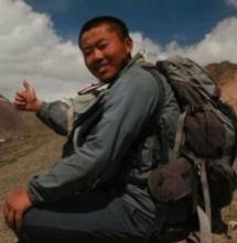 阿里巴巴数据平台可视化工程师周宁奕(野狩)