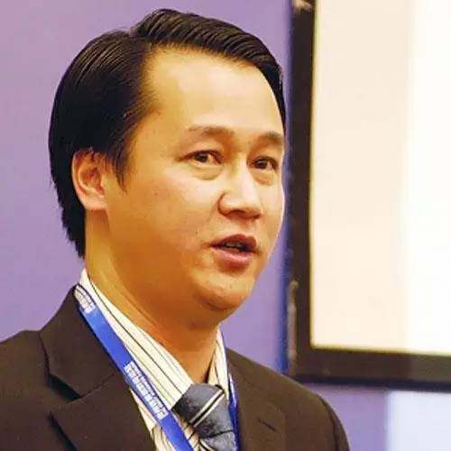 东方基易投资董事长易基刚