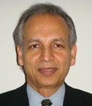 全美国际瑜伽理疗协会主席迪利普.萨卡医生