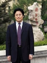 黑龙江大学副校长丁立群