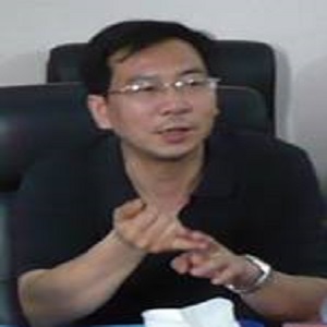 上海交通大学材料与工程学院分析测试中心副教授陈秋龙