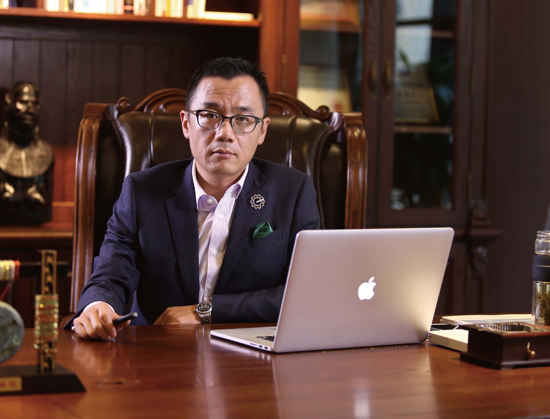 华夏基因董事长杨国防