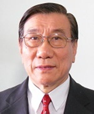 CMJ杂志名誉总编照日格图