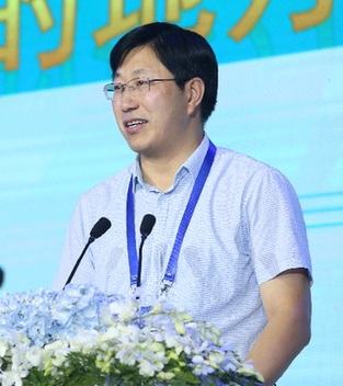新沂市发展改革与经济委员会主任王晓东照片