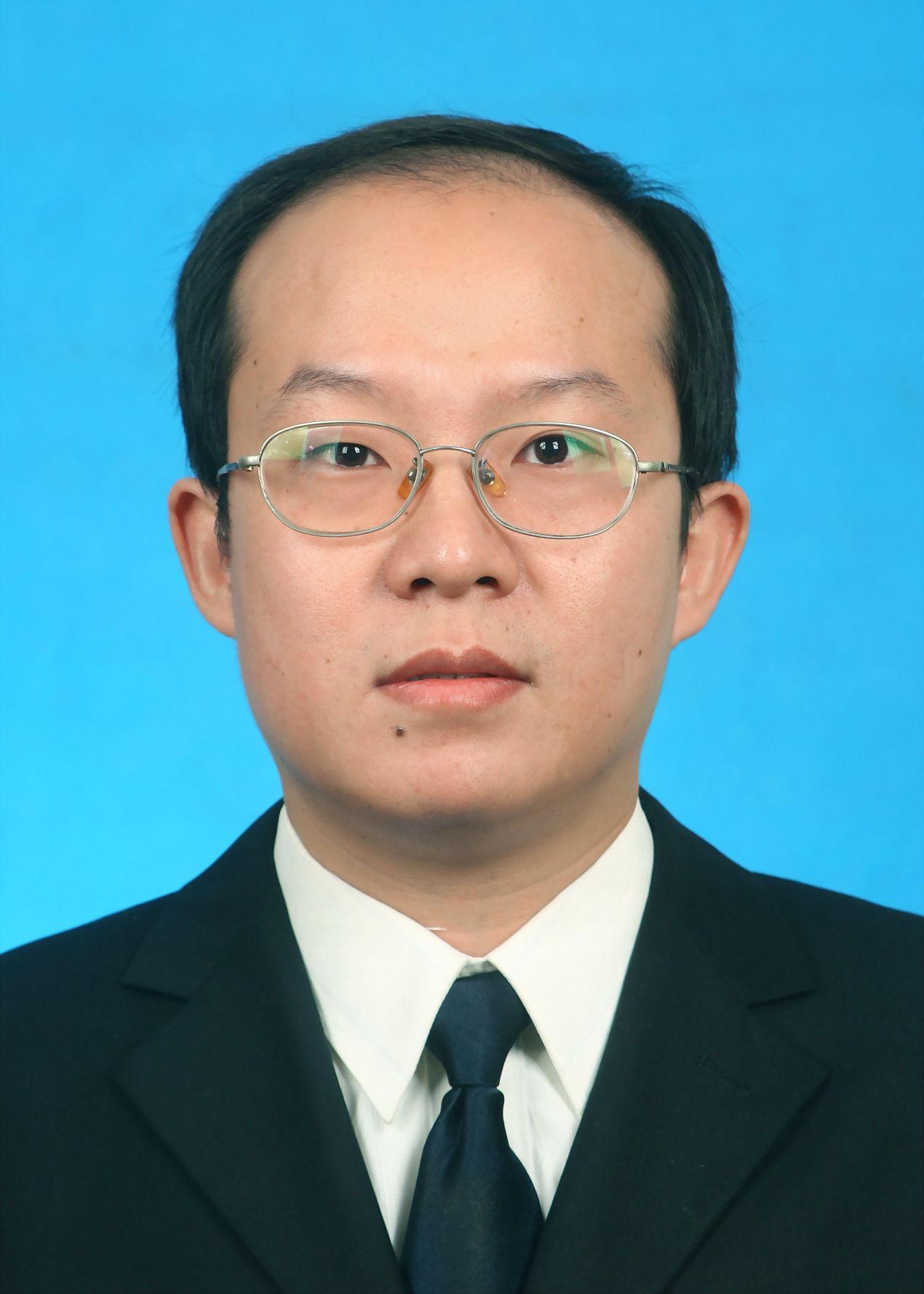 天门市人民医院副院长陈伯勋