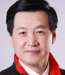 桃园国际机场集团首席执行官费鸿钧照片