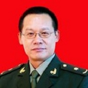 新疆军区总医院教授徐江涛照片