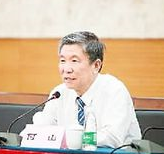 中国法学会消费者权益保护法研究会会长河山照片