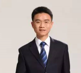 环球购物  董事长  孔炯