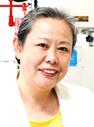 京都工艺纤维大学分子化学工程系教授Yuko照片