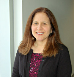 美国密西根州立大学(Michigan State University)语言学系教授Charlene Polio