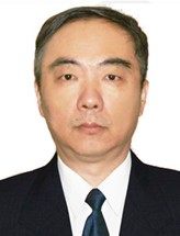 卫生部口腔种植中心专家杨小东