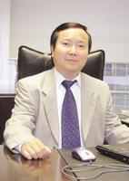 北京巨人学校董事长尹雄