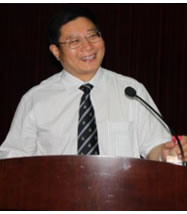 中国政法大学商学院教授李晓 