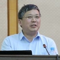中国科学院上海药物研究所研究员李亚平