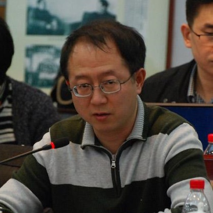 中国人民大学新闻学院新闻系主任许向东