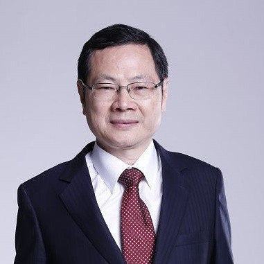 大润发董事长兼CEO黄明端