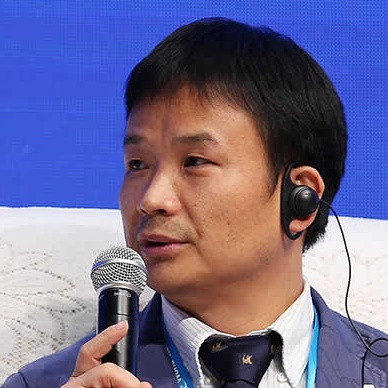 北京理工大学教授黄强