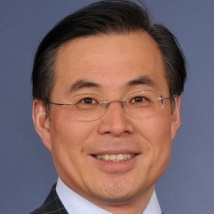 英国皇家工程院院士GuangZhong Yang