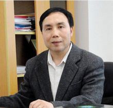上海交通大学药学院教授李大伟