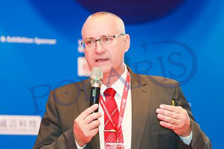 戴姆勒 ProticsCEOStefan Rosenwald照片