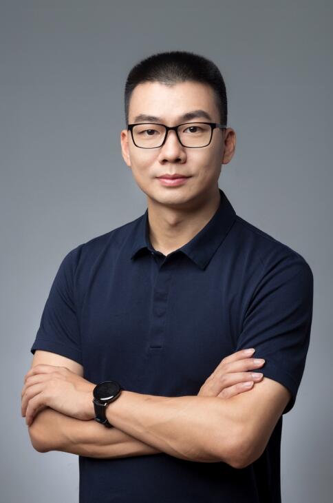 深圳市协力新能源与智能网联汽车创新中心主任，高级工程师谢海明照片