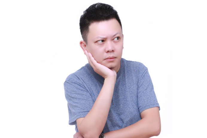 直男财经大V主理人直男财经照片