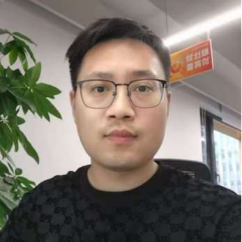 快手生活服务数据中心架构师潘广远照片