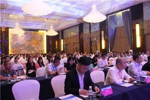2015搜铺网第四届西部地区商业地产峰会现场图片