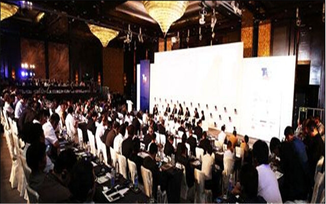 2015全球工程机械产业大会现场图片