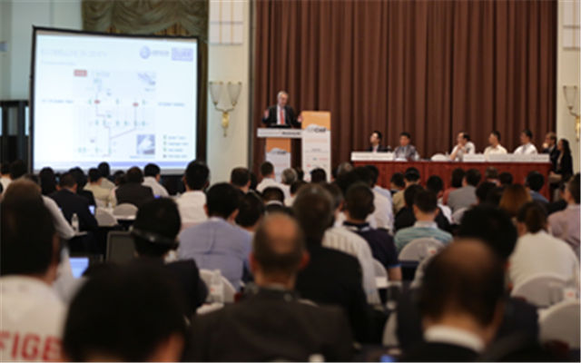 2015年SURCAR上海国际汽车涂装大会现场图片
