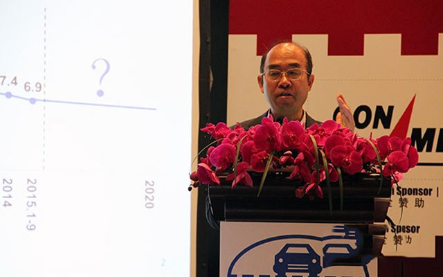 2015年中国汽车要闻重型车国际论坛现场图片