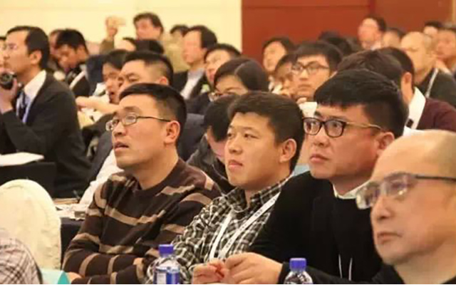 苜蓿市场研讨会现场图片