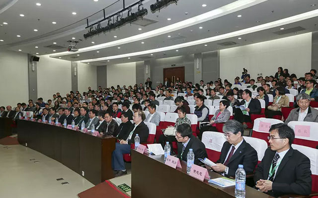 2015第九届中国高校电力电子与电力传动学术年会现场图片