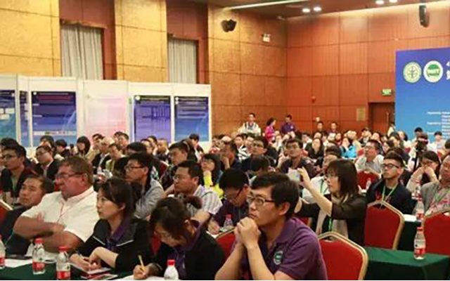 2015第四届“奶牛营养与牛奶质量” 国际研讨会现场图片