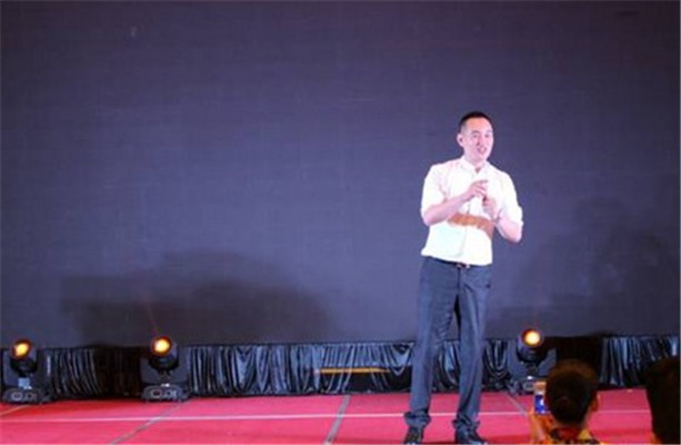 2015第二届全国脊柱医学高峰论坛暨中医养生产业交流大会现场图片