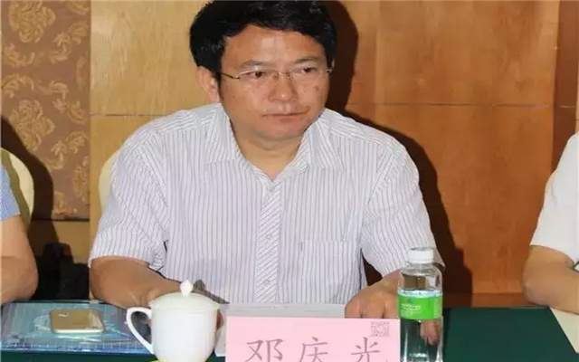 广东省给热供暖产业联盟标准宣贯培训会议现场图片